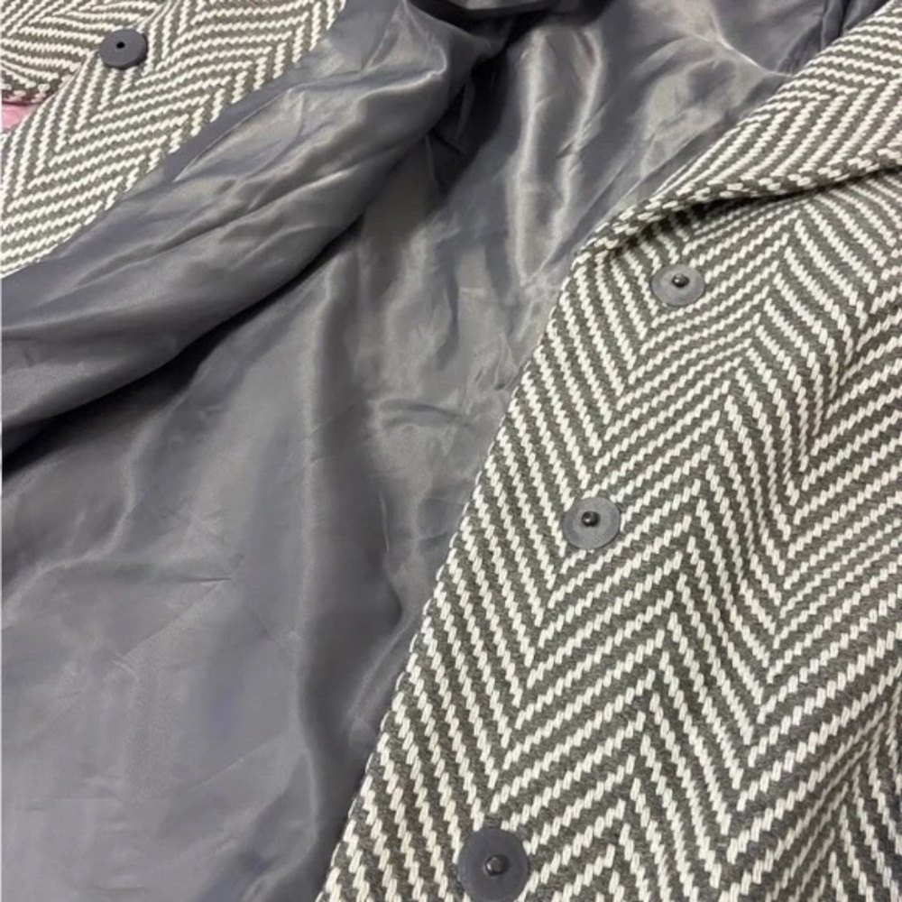 🧥 Lane Bryant Women’s Gray Herringbone Snap-Front Coat – Size 26/28 - Picture 8 of 13